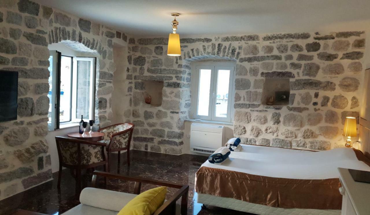 Apartmani Armonia Perast Bagian luar foto